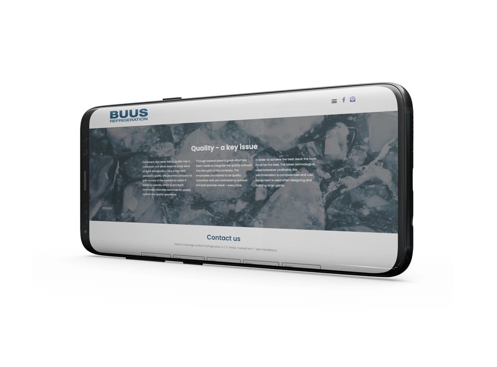 Mockup af mobilt webdesign til Buus