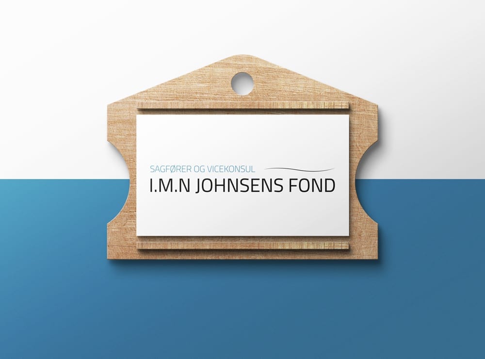 Mockup af logo til Johnsens fond